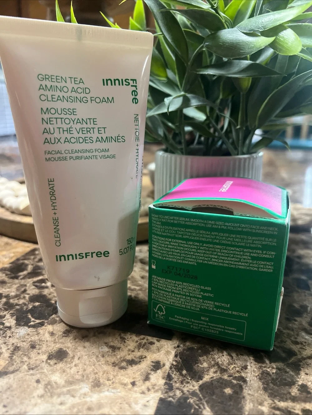 Innisfree Green Tea Seed Hyaluronic Cream 50ml + Amino Acid Cleansing Foam 5 Oz.